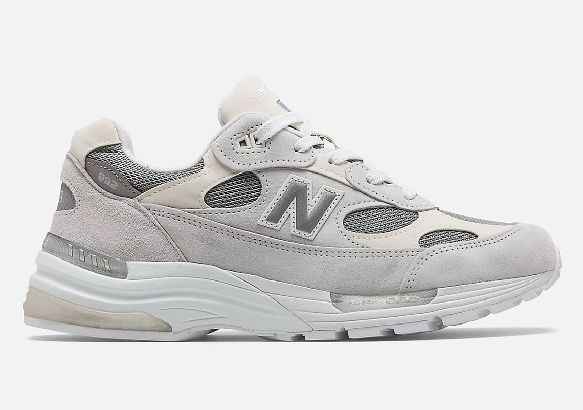 The New Balance 992 "Nimbus Cloud" Is Returning This Weekend