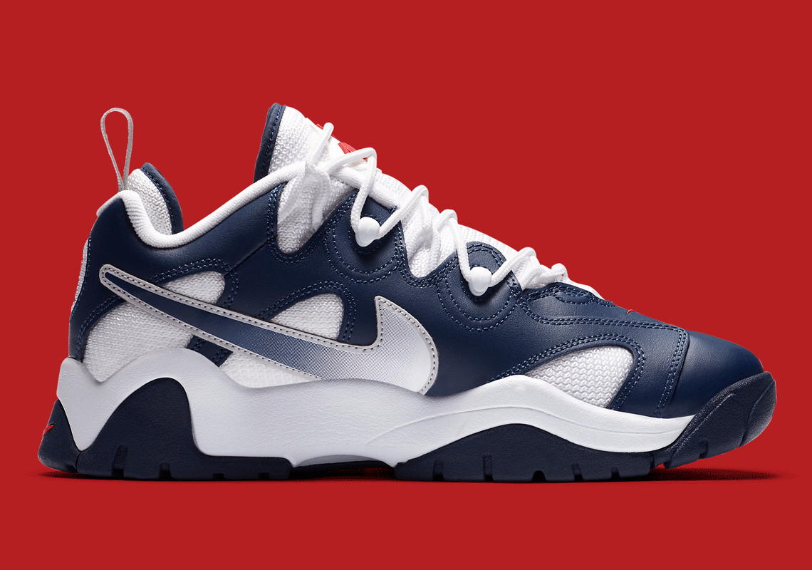 nike air barrage low midnight navy