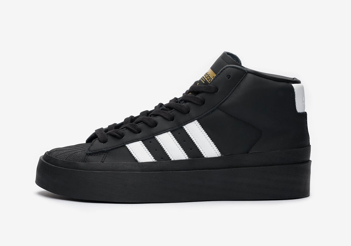 424 adidas Superstar SC Premiere Pro Model 2020 | SneakerNews.com