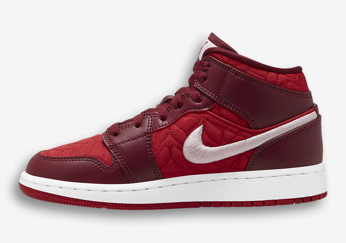 air 1 mid red