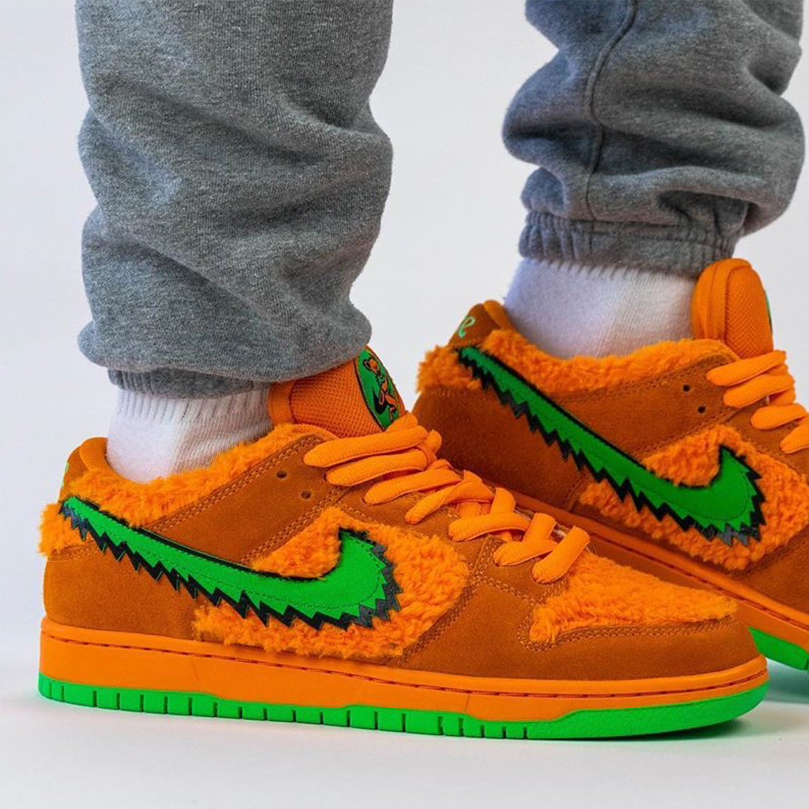 orange bear dunks