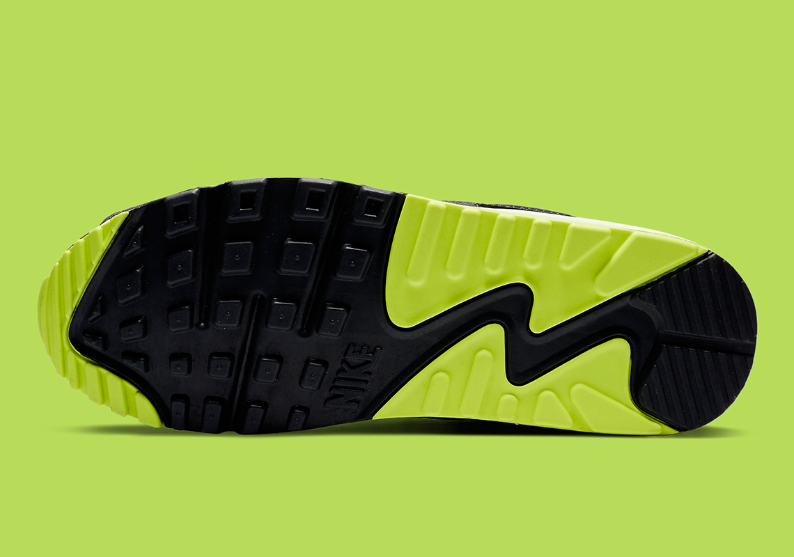 Nike Air Max 90 Black Green CZ0378-001 | SneakerNews.com