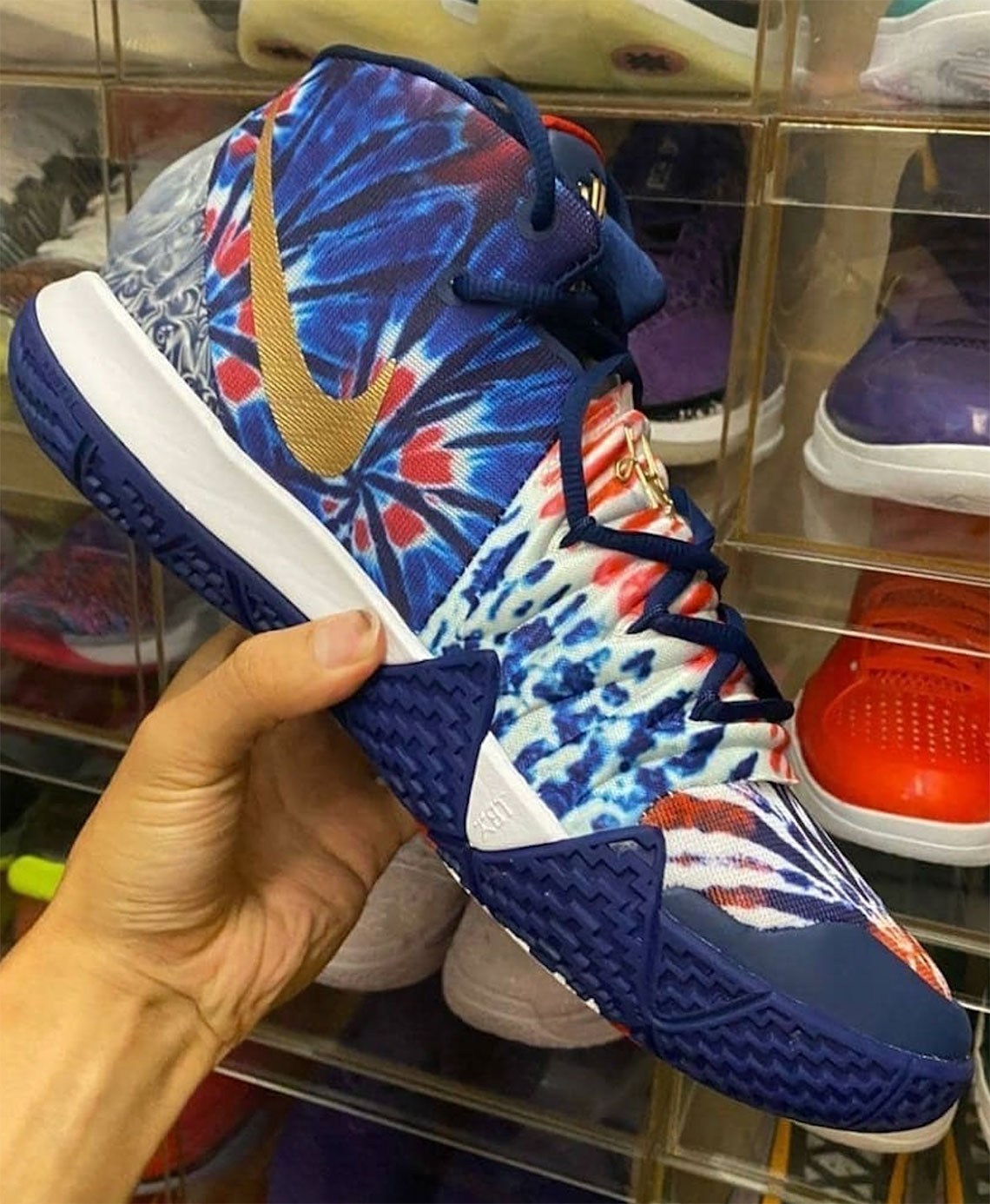 muzhskie krossovki nike kyrie 4 chernyj oranzhevyj - Nike Air