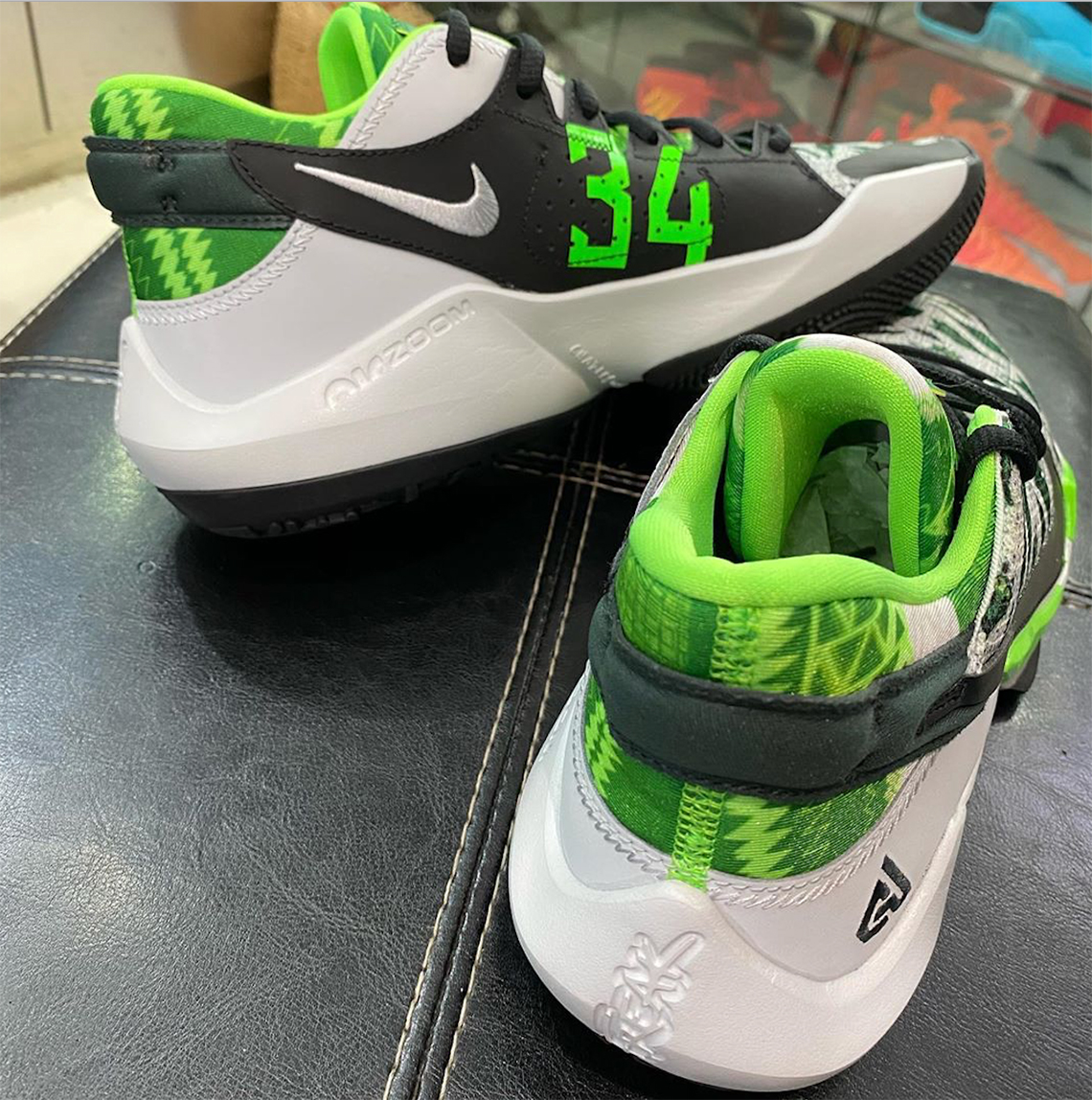 Nike Zoom Freak 2 Green White 7