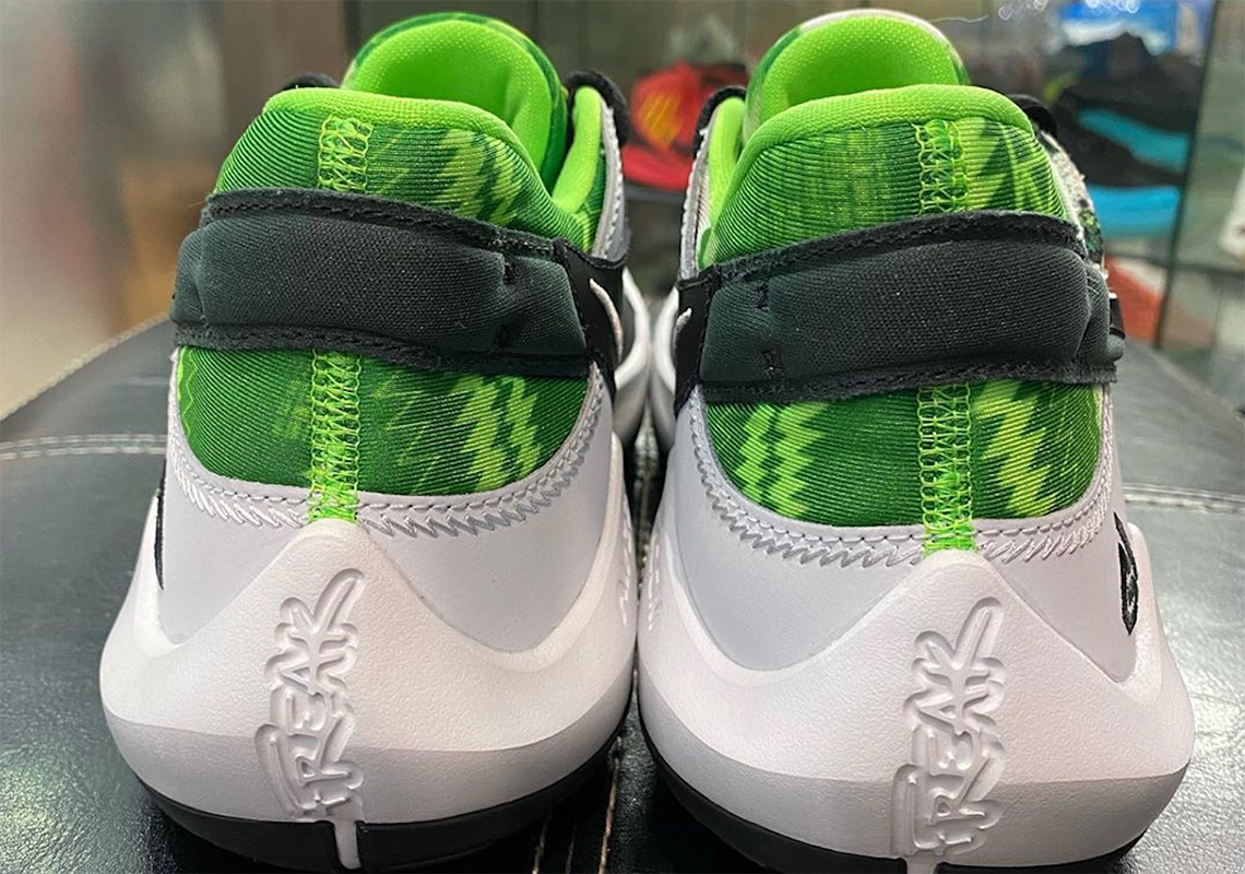 Nike Zoom Freak 2 Green White 8