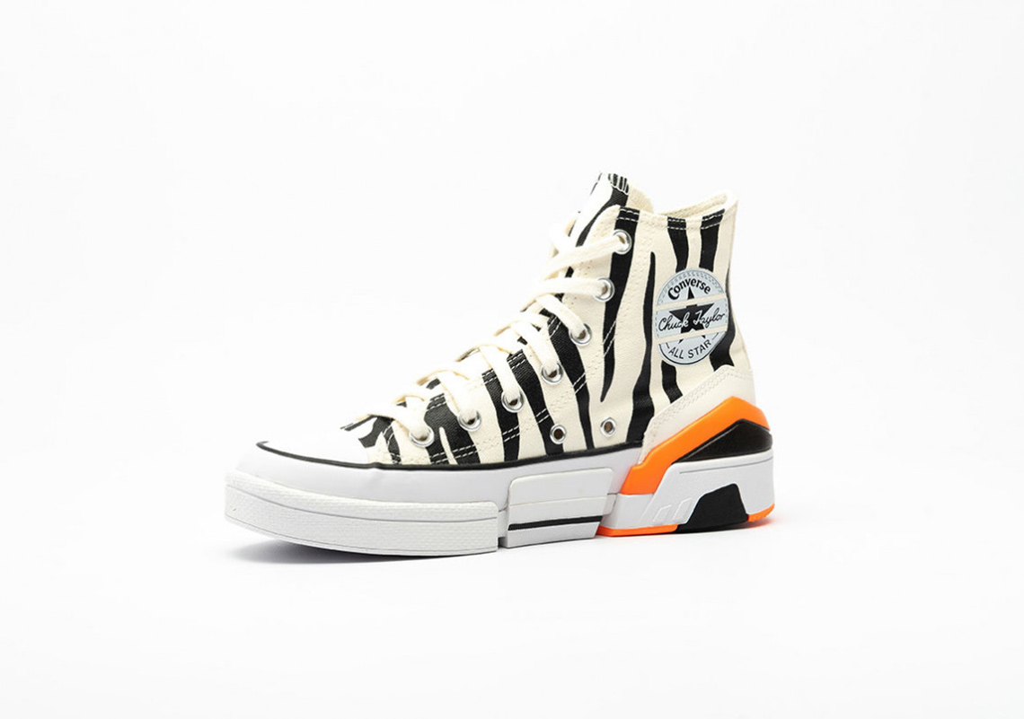 Converse 2024 yellow zebra