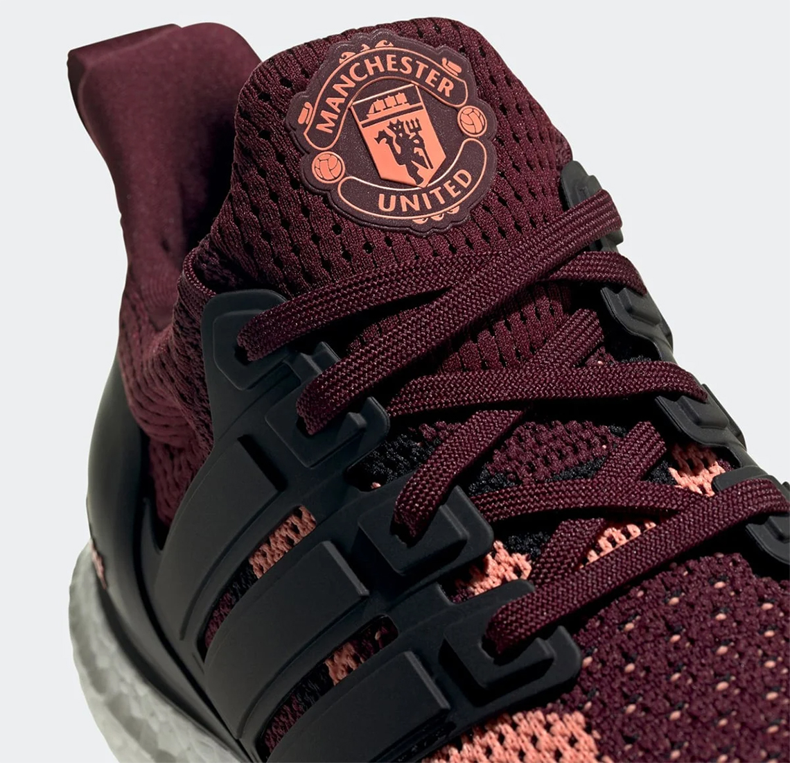 adidas ultra boost manchester united