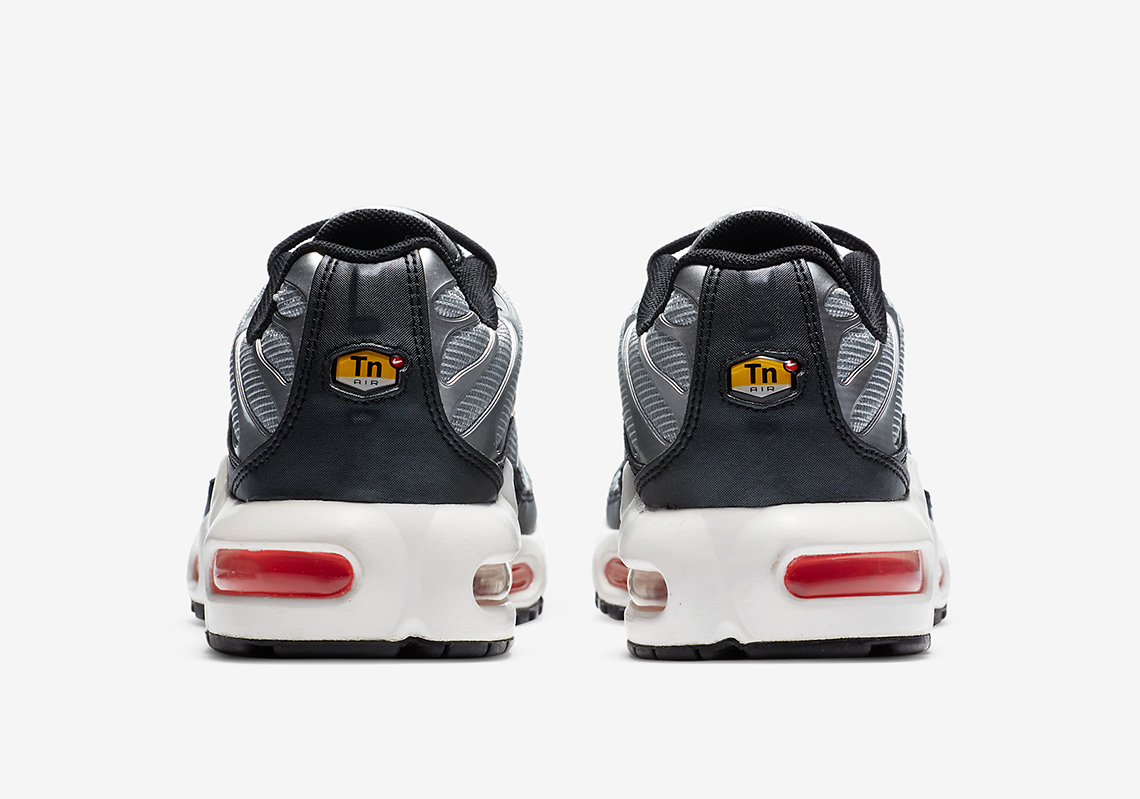 Nike Air Max Plus Sky Nike Cw6010 001 5