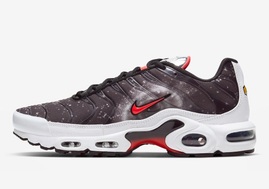Official Images Of The Nike Air Max Plus “Supernova”