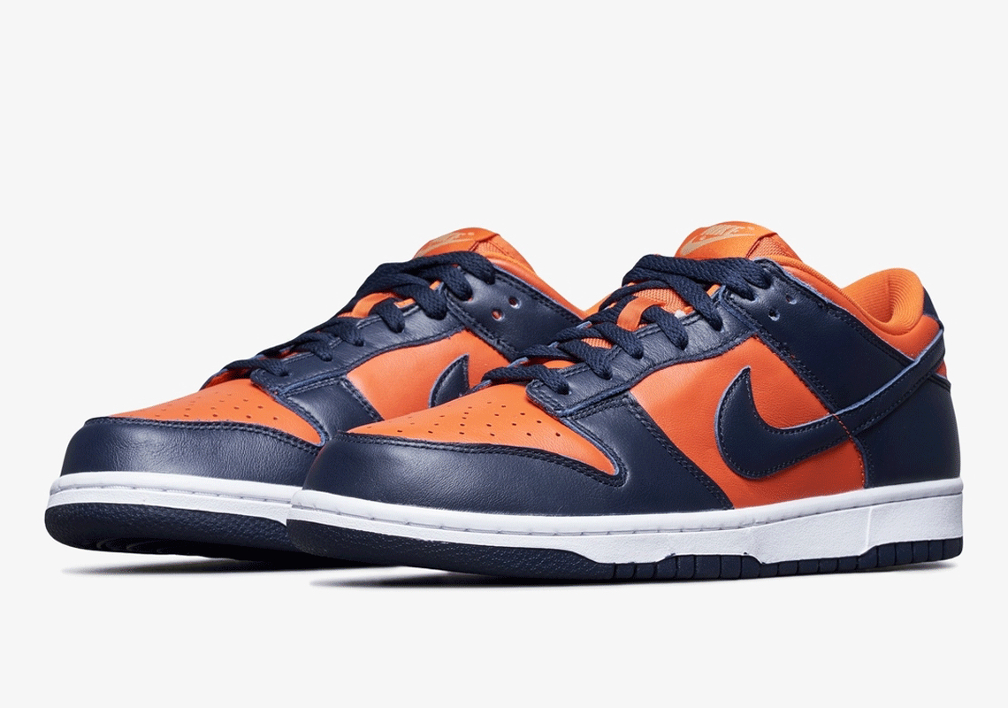 nike dunk college colors