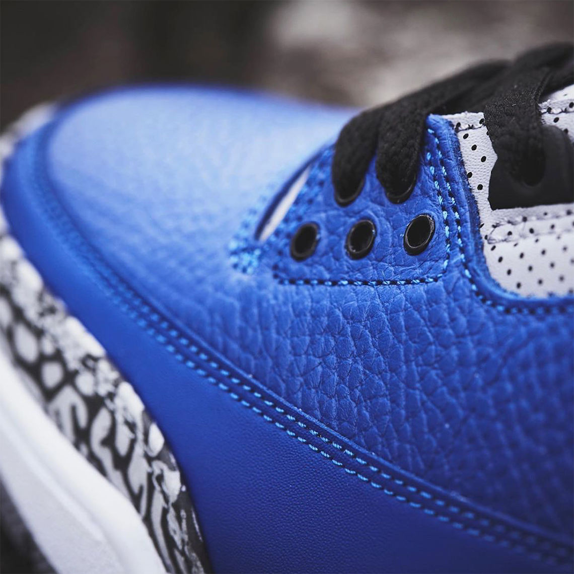 blue royal 3s