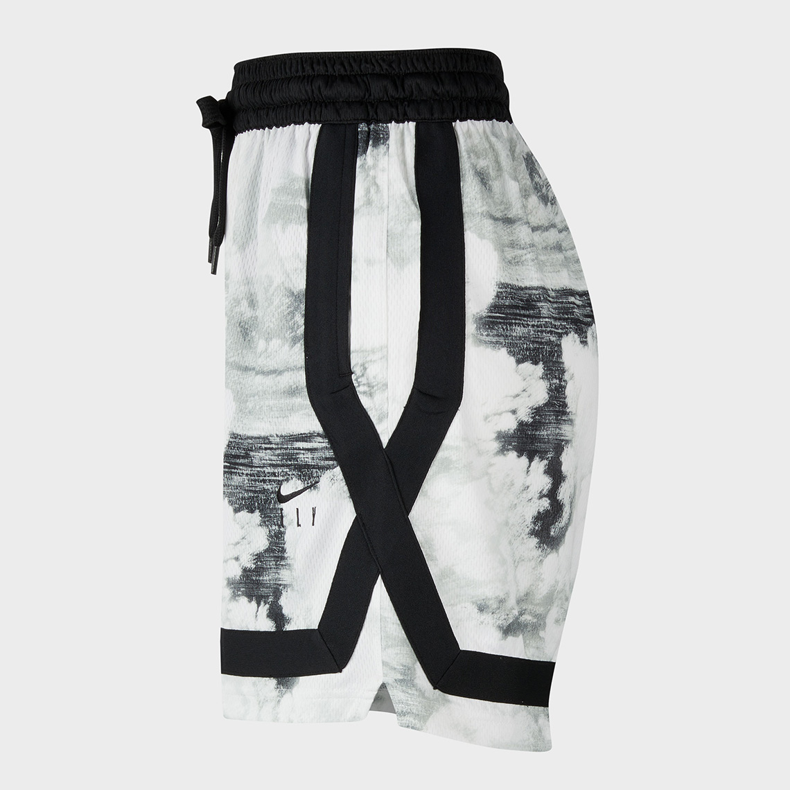 Nike Swoosh Fly Crossover Short Graphic 1
