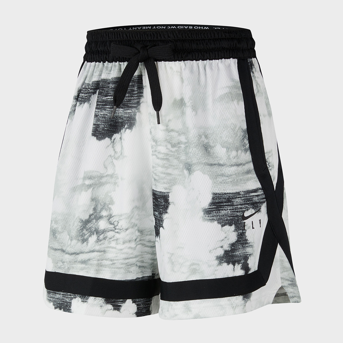 nike swoosh fly crossover short graphic