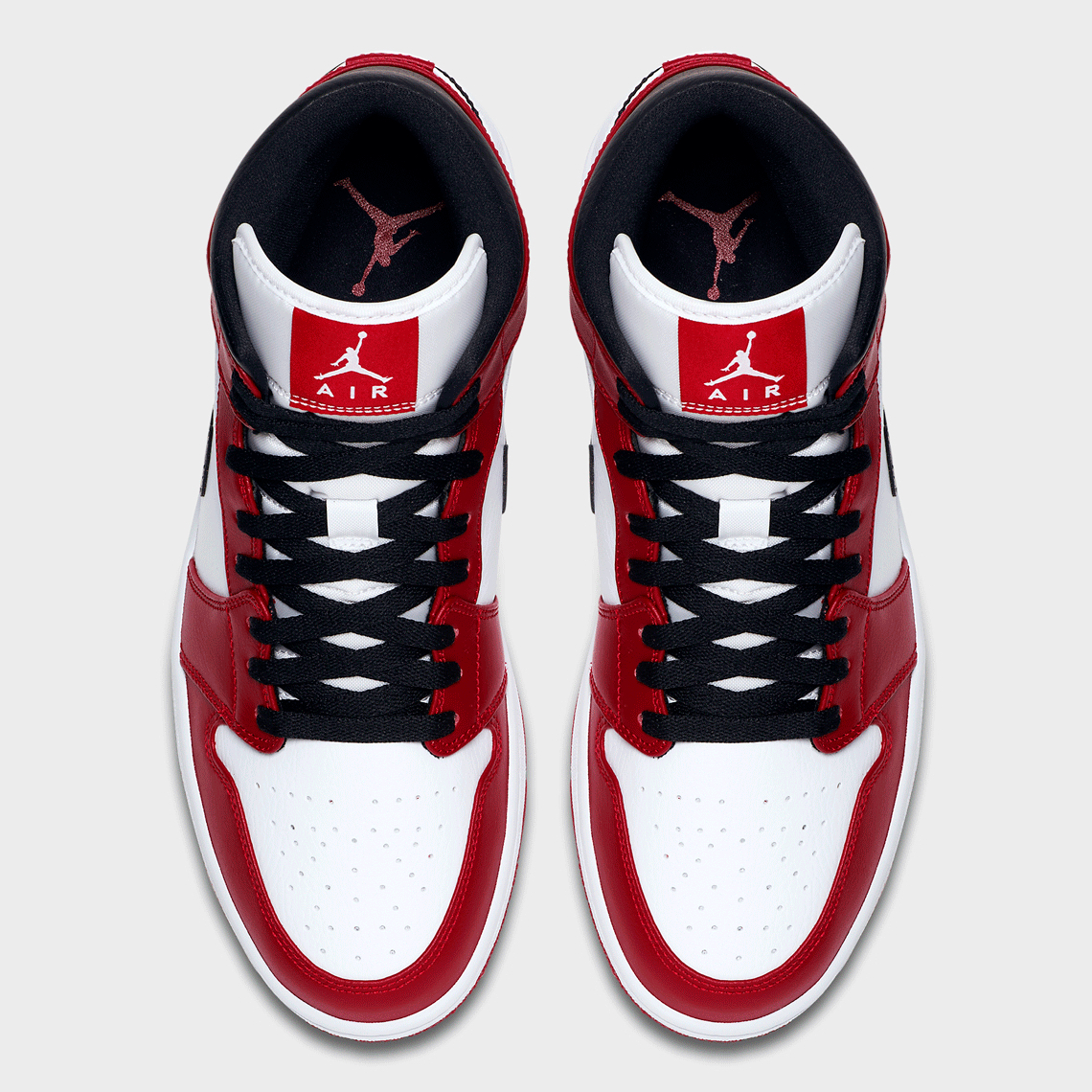 Air Jordan 1 Mid Chicago 554724-173 Release Date | SneakerNews.com