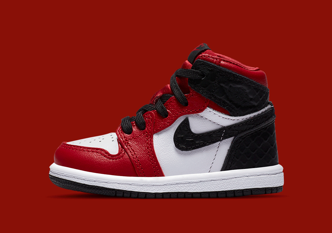 Air Jordan 1 High OG Satin Red Release Date | SneakerNews.com