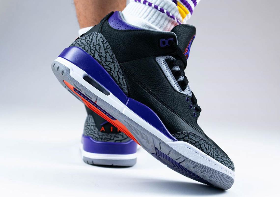 retro 3 court purple on feet