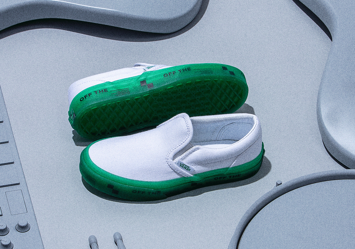 sikkerhed massefylde Forfærdeligt Foot Locker Vans Off the ___ Collaboration 2020 | SneakerNews.com