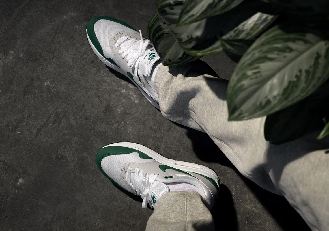 nike air max 1 evergreen us release