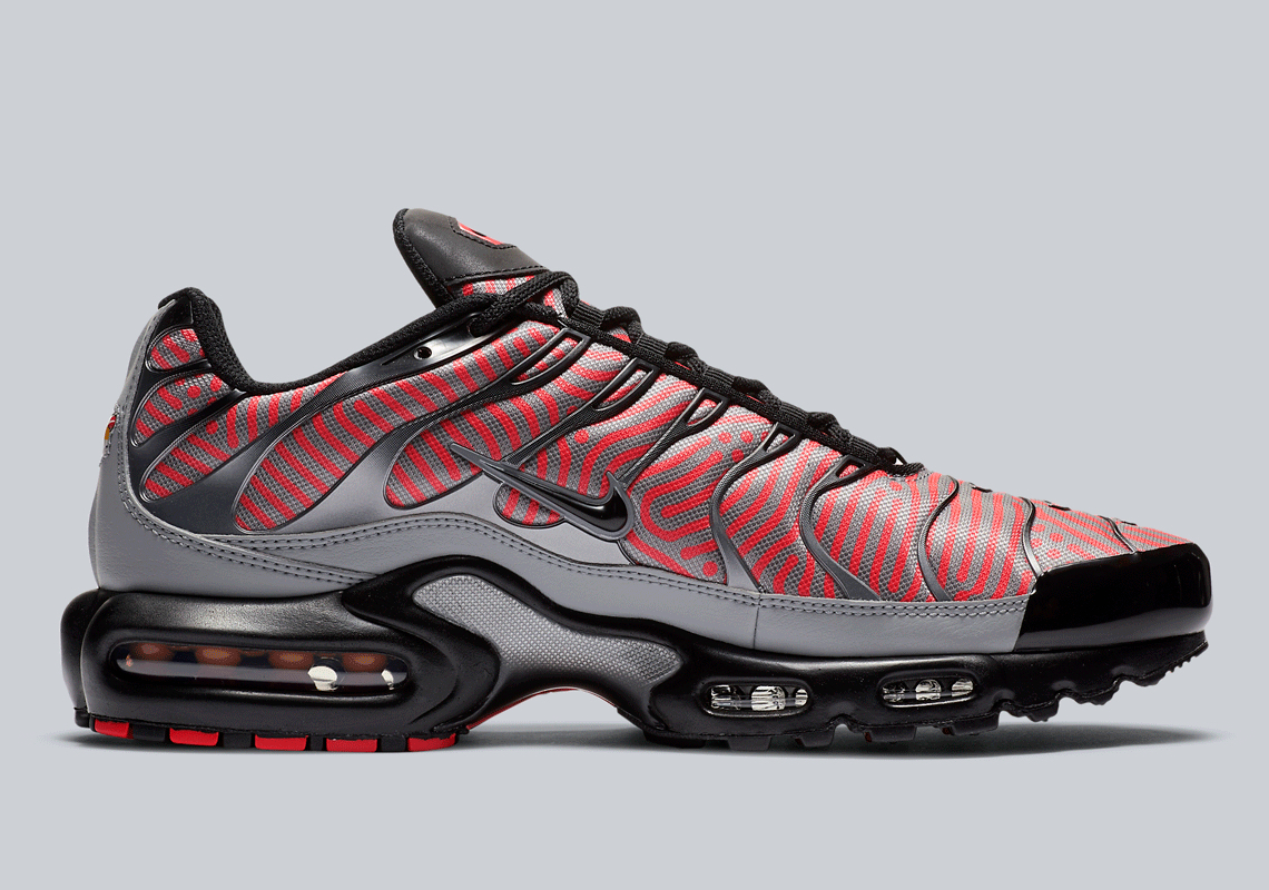 nike air max plus euro tour