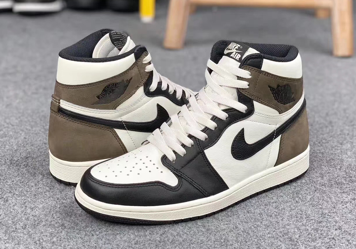 Air Jordan 1 Dark Mocha 555088-105 