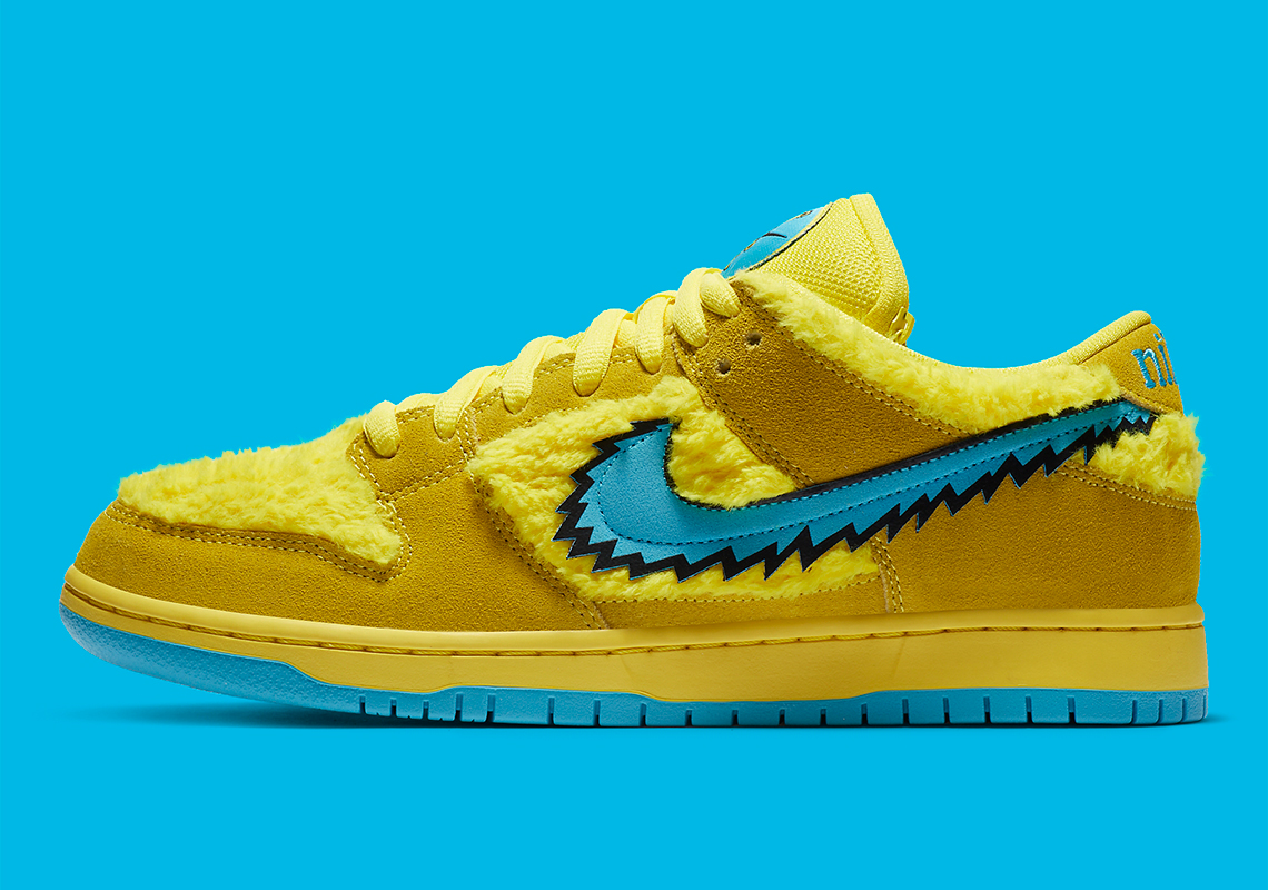 yellow fuzzy nike shoes