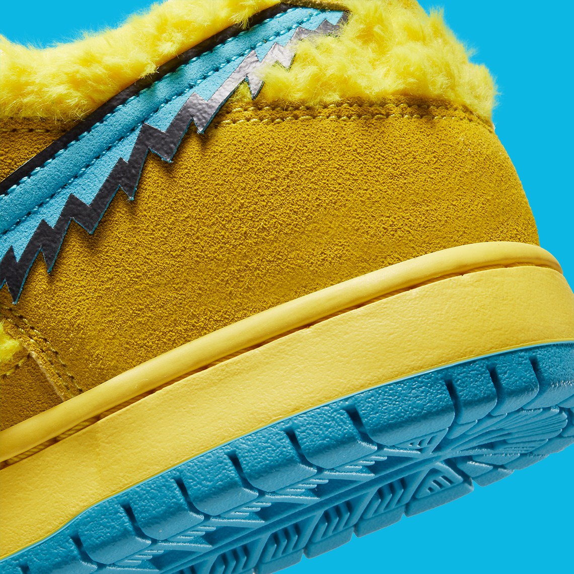 Nike-SB-Dunk-Low-Grateful-Dead-Opti-Yellow-Yantax