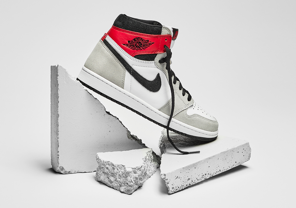 Air Jordan 1 High Light Smoke Grey 555088-126 | SneakerNews.com