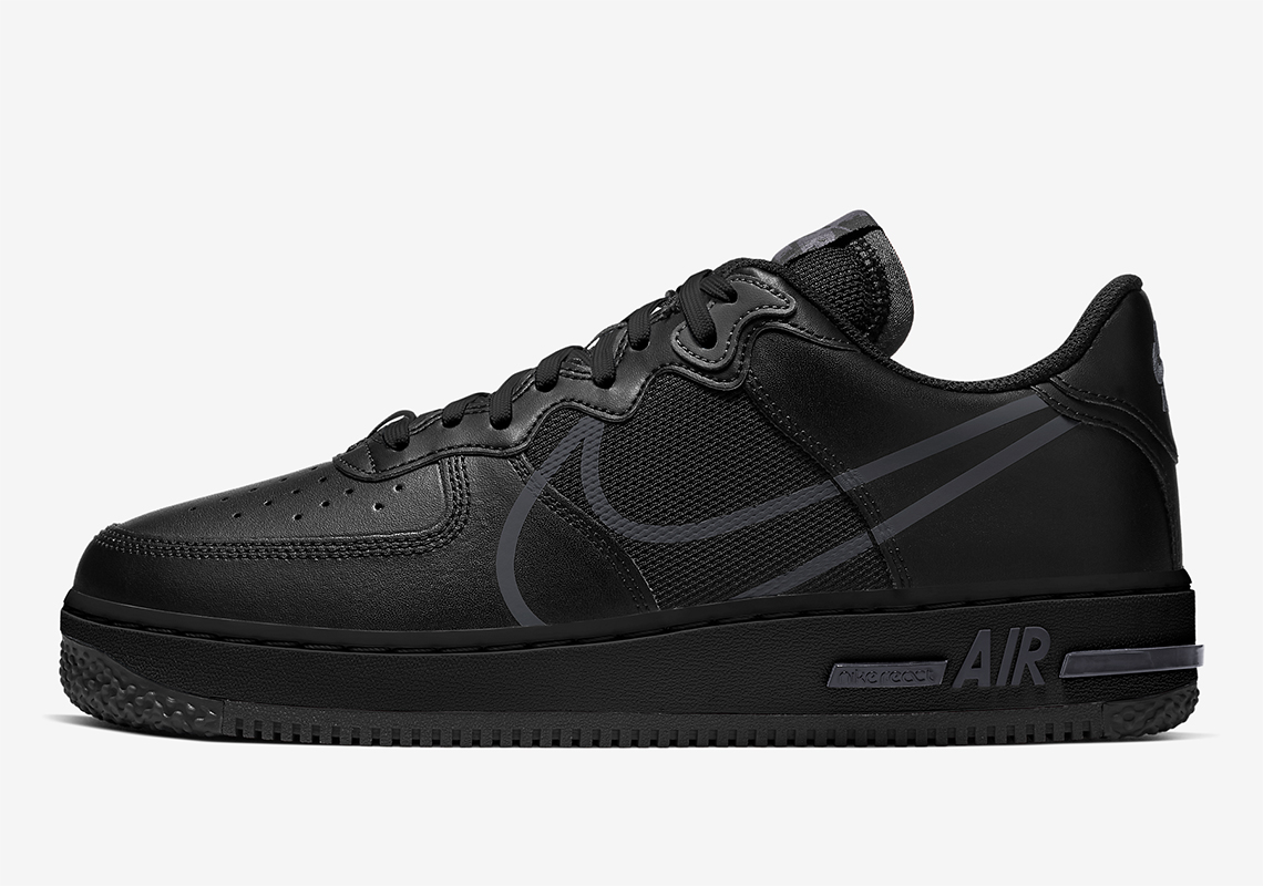 nike air force one react black