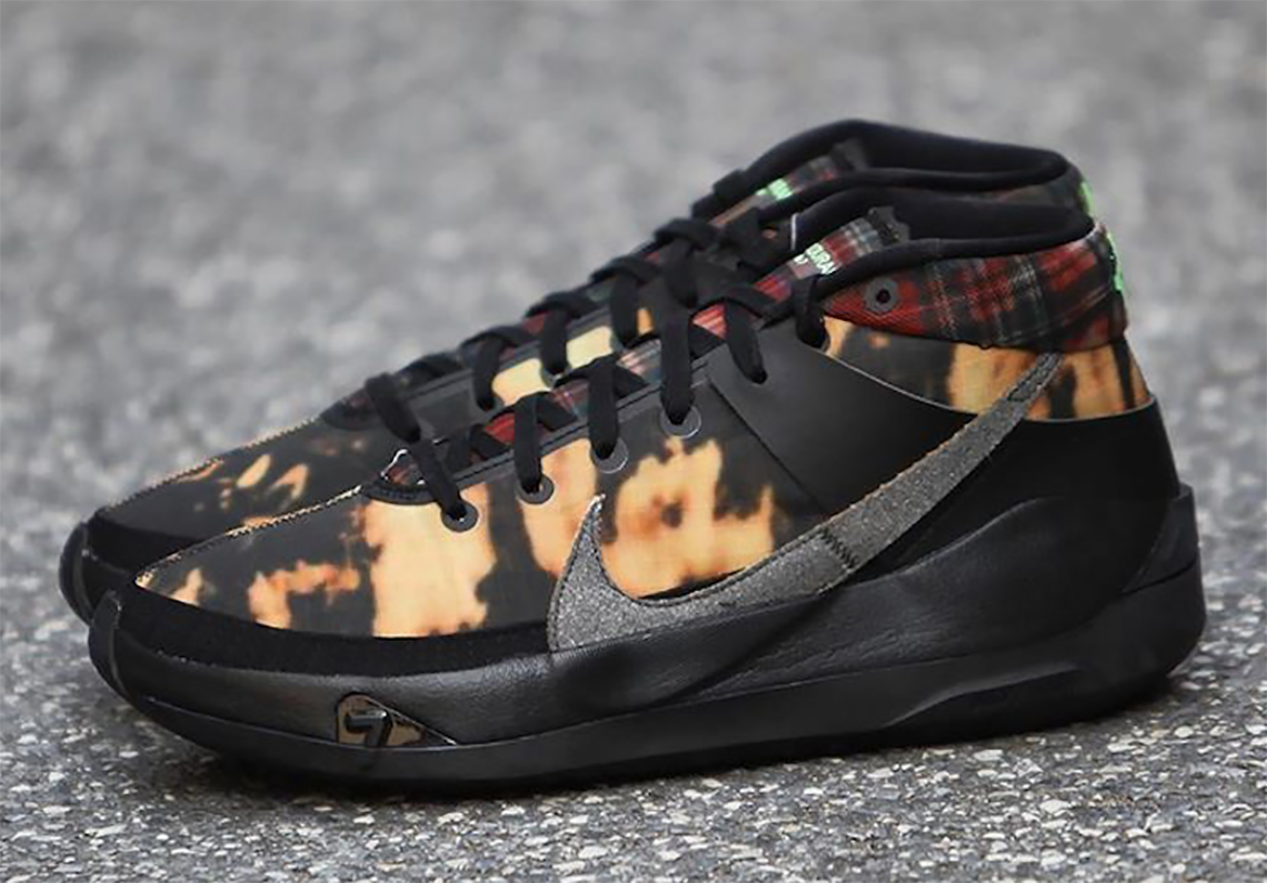 kd 13 bleach plaid