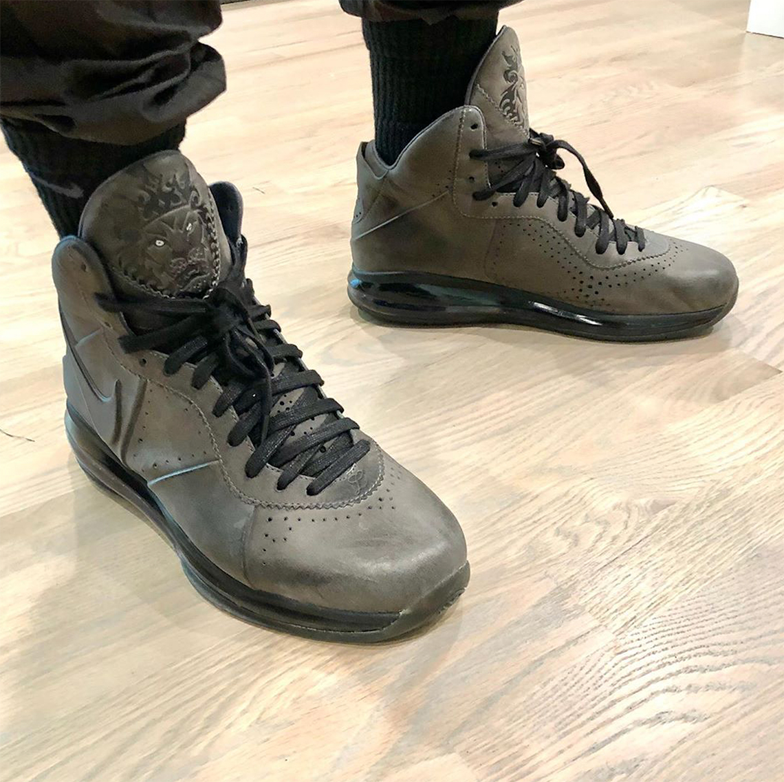 Vel Kruis aan Shetland Nike Lebron 8 V.0 Winter Leather Sample | SneakerNews.com