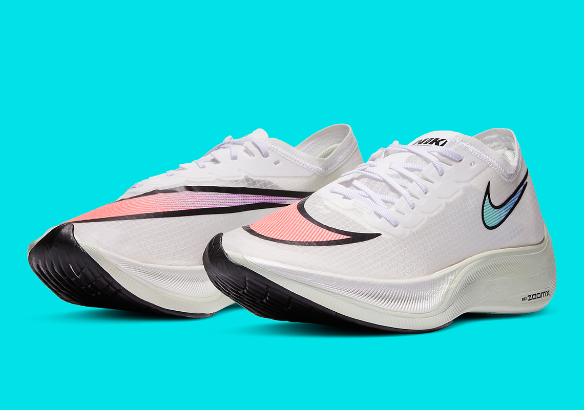 Nike ZoomXVaporFly NEXT% AO4568-102 