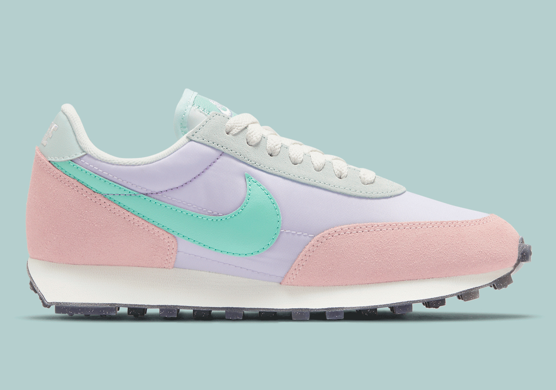 nike daybreak pastel