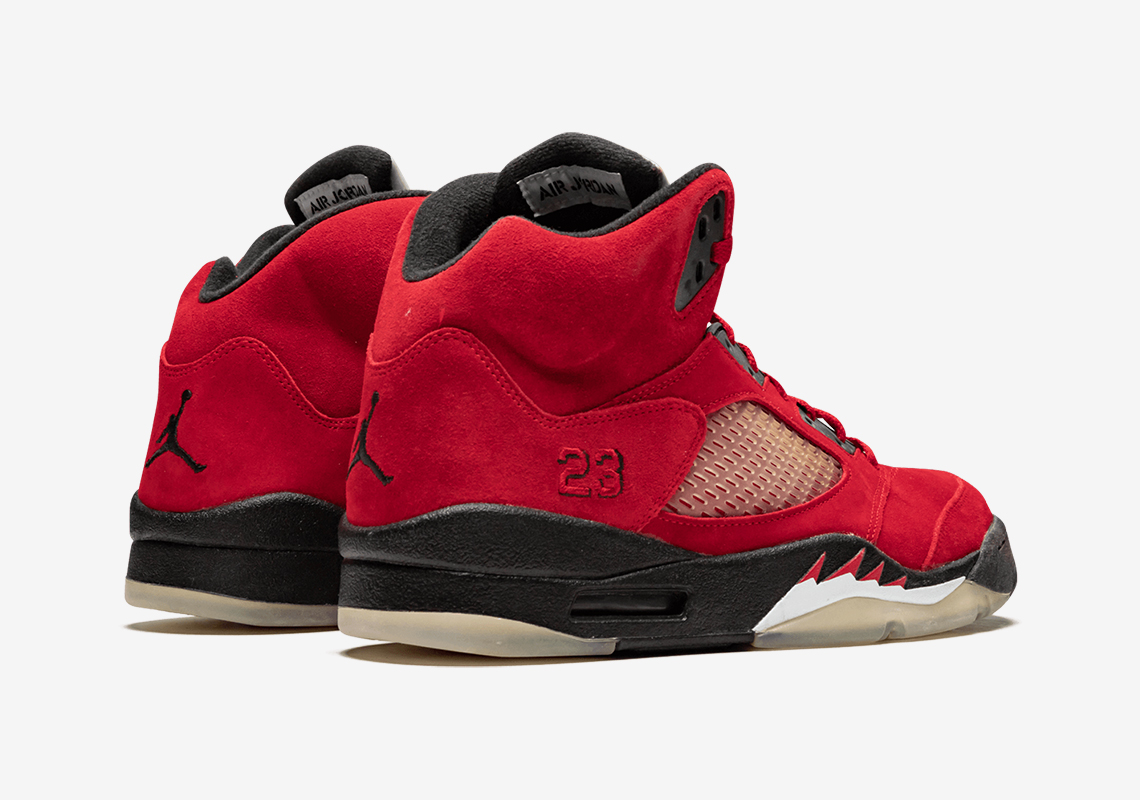 air jordan 4 raging bull 2021