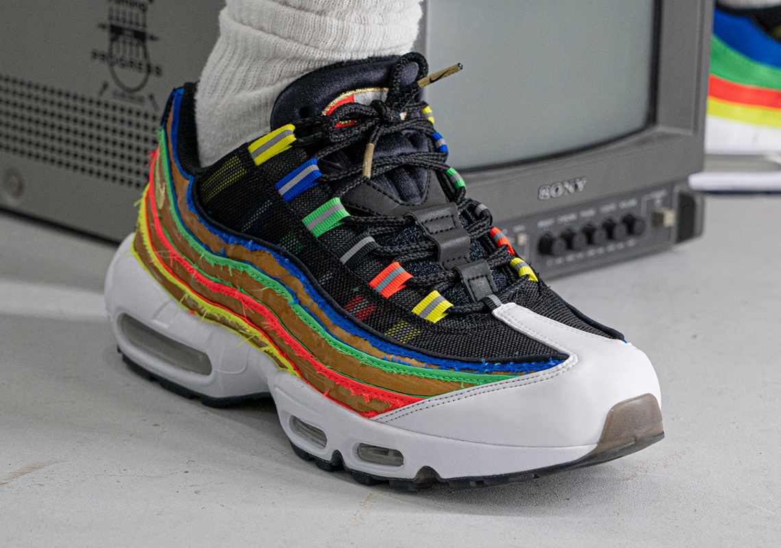 nike air max 95 hidden message