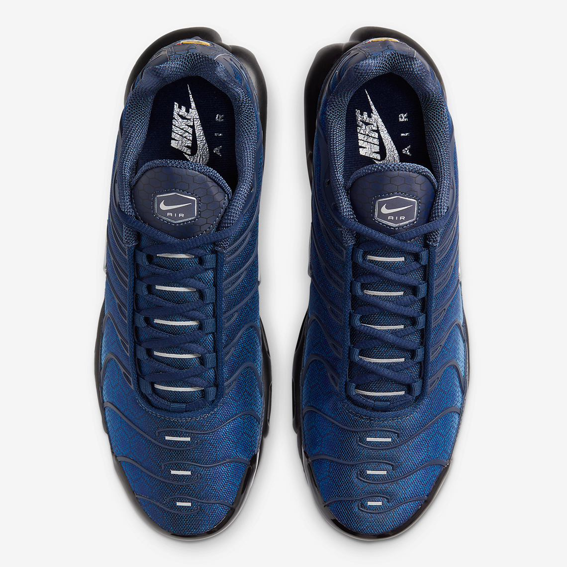 Nike Air Max Plus DC1935-400 Release Info | SneakerNews.com