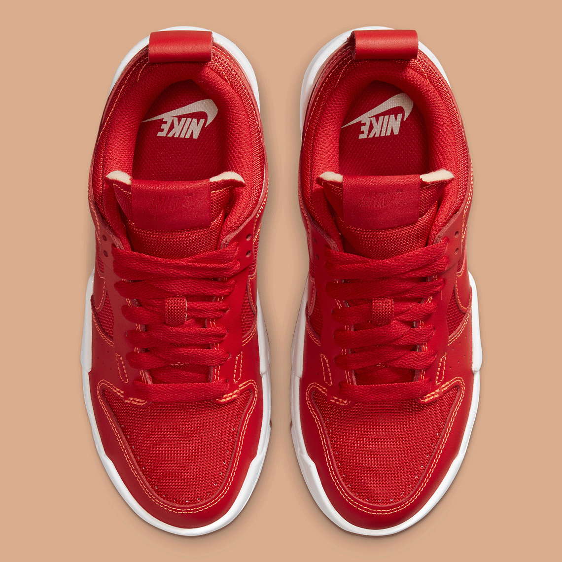 nike dunk disrupt low sneakers in red