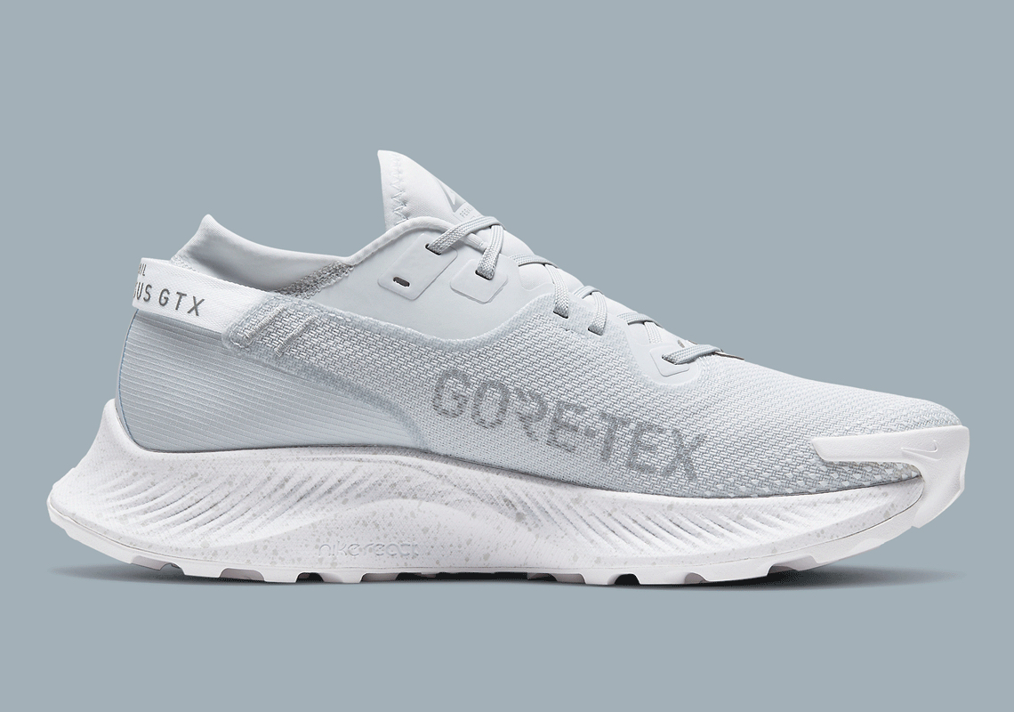 nike pegasus trail 2 gore-tex white