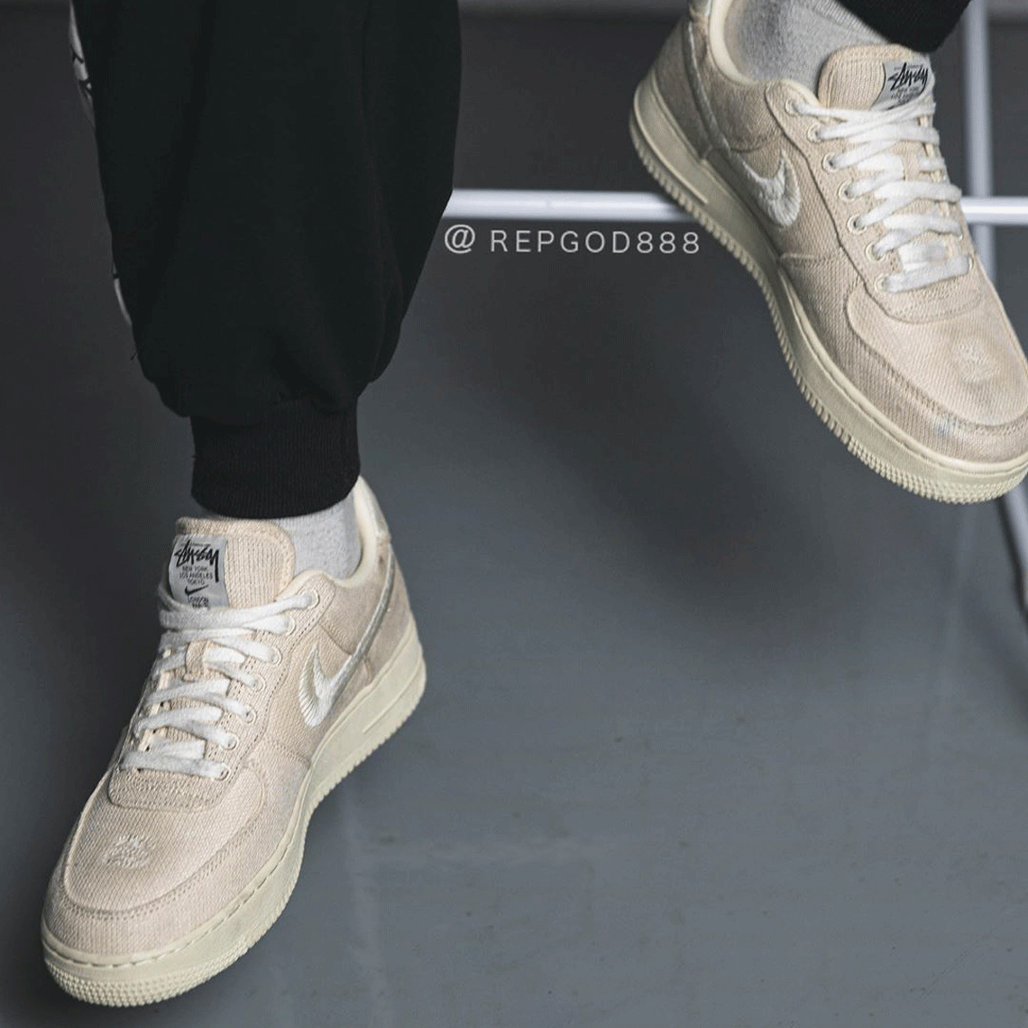 nike air force 1 fossil stone