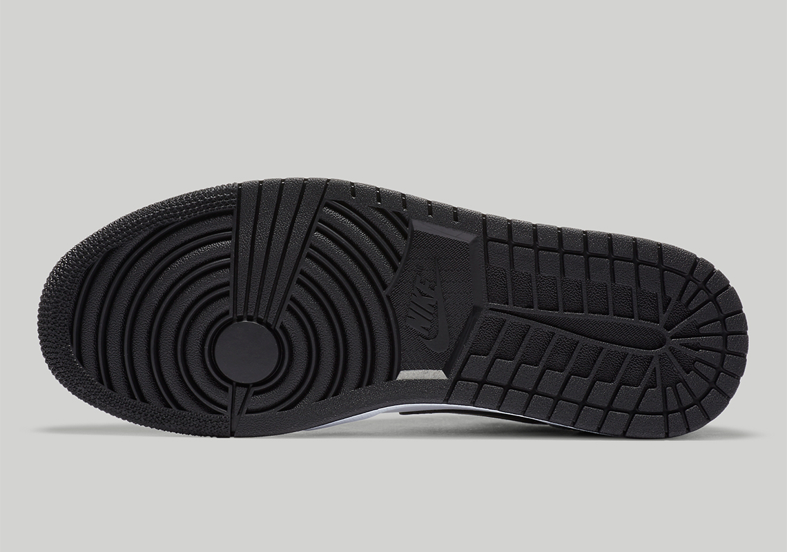 Air Jordan 1 Low Light Smoke Grey 553558-030 | SneakerNews.com