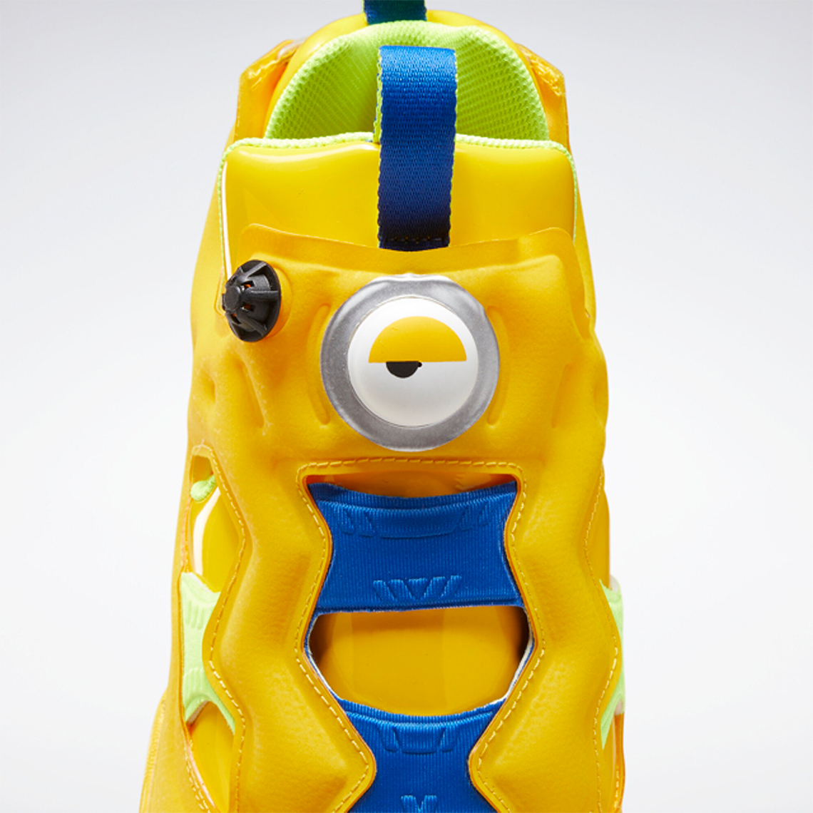 minion reebok pump