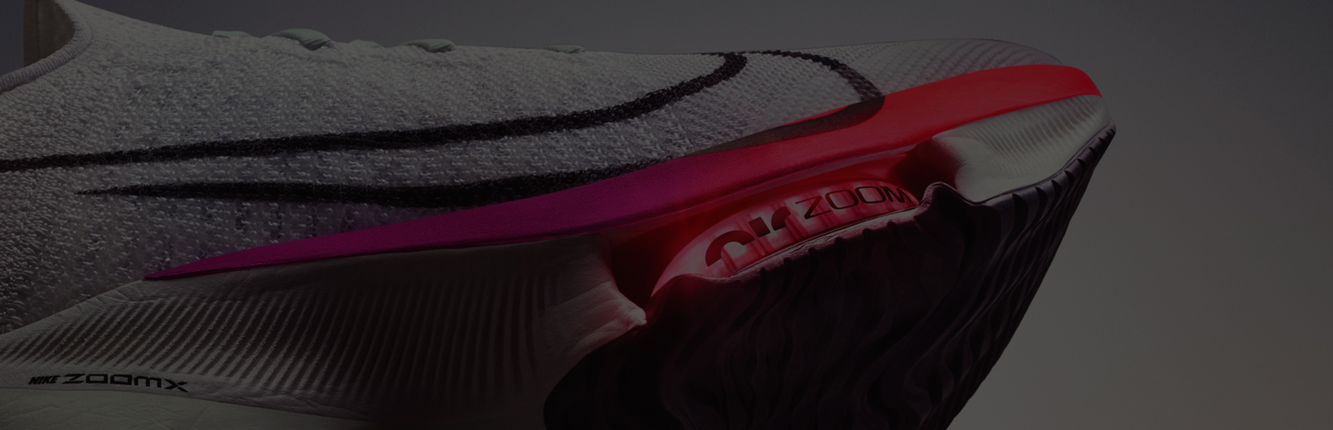 Nike Tempo Banner 3