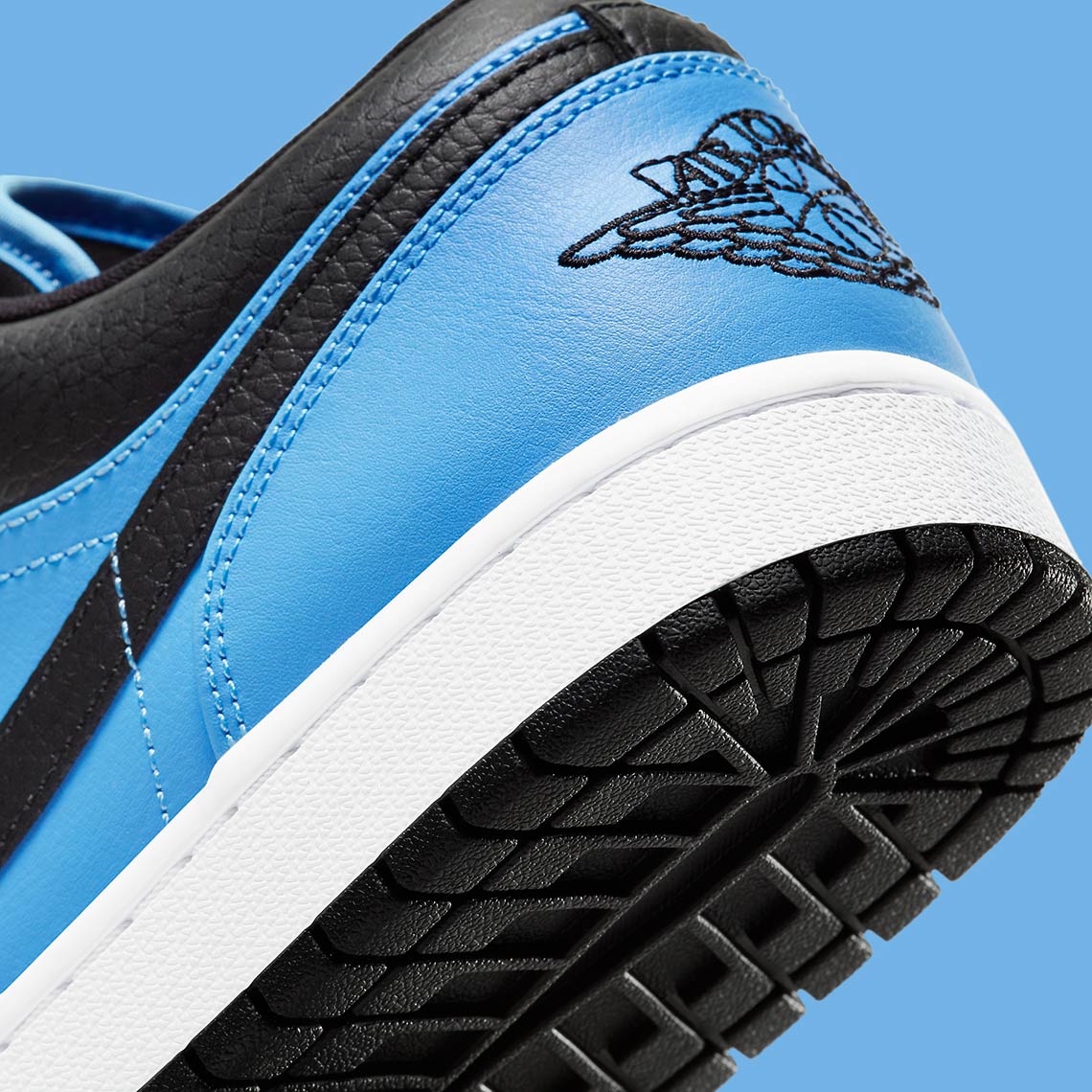 university blue jordan 1 low top