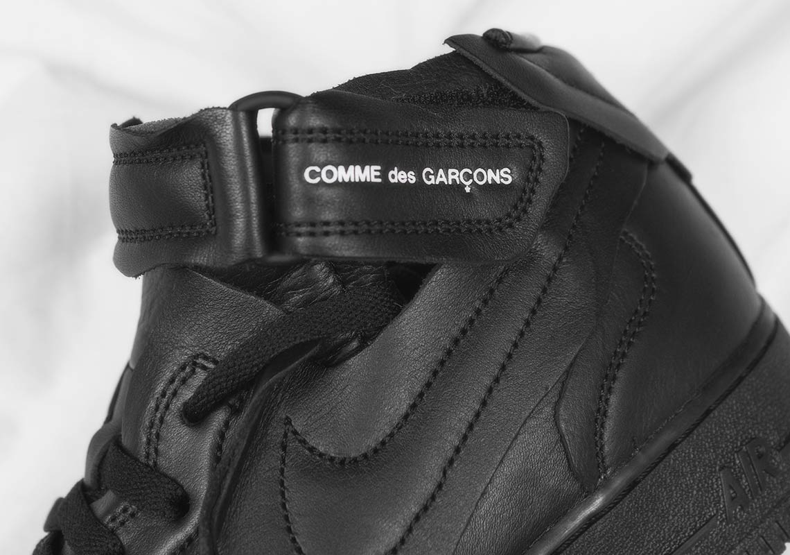 Comme Des Garcons Nike Air Force 1 Mid Black 1