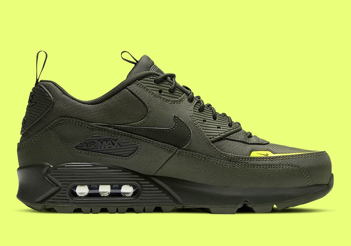 Olive green and outlet black nike air max