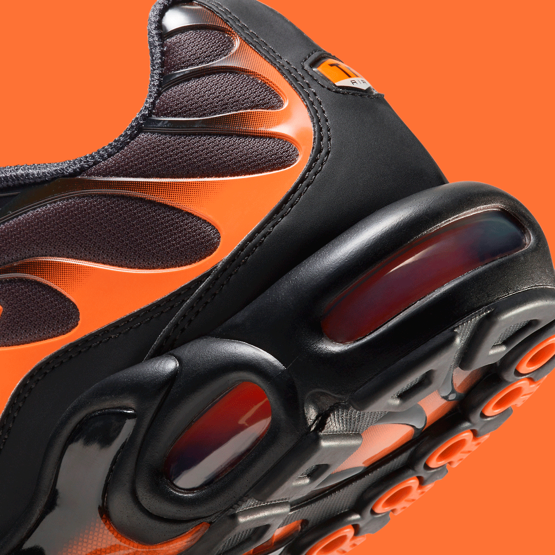 Nike Air Max Plus Black Orange DD7111-002 Release | SneakerNews.com