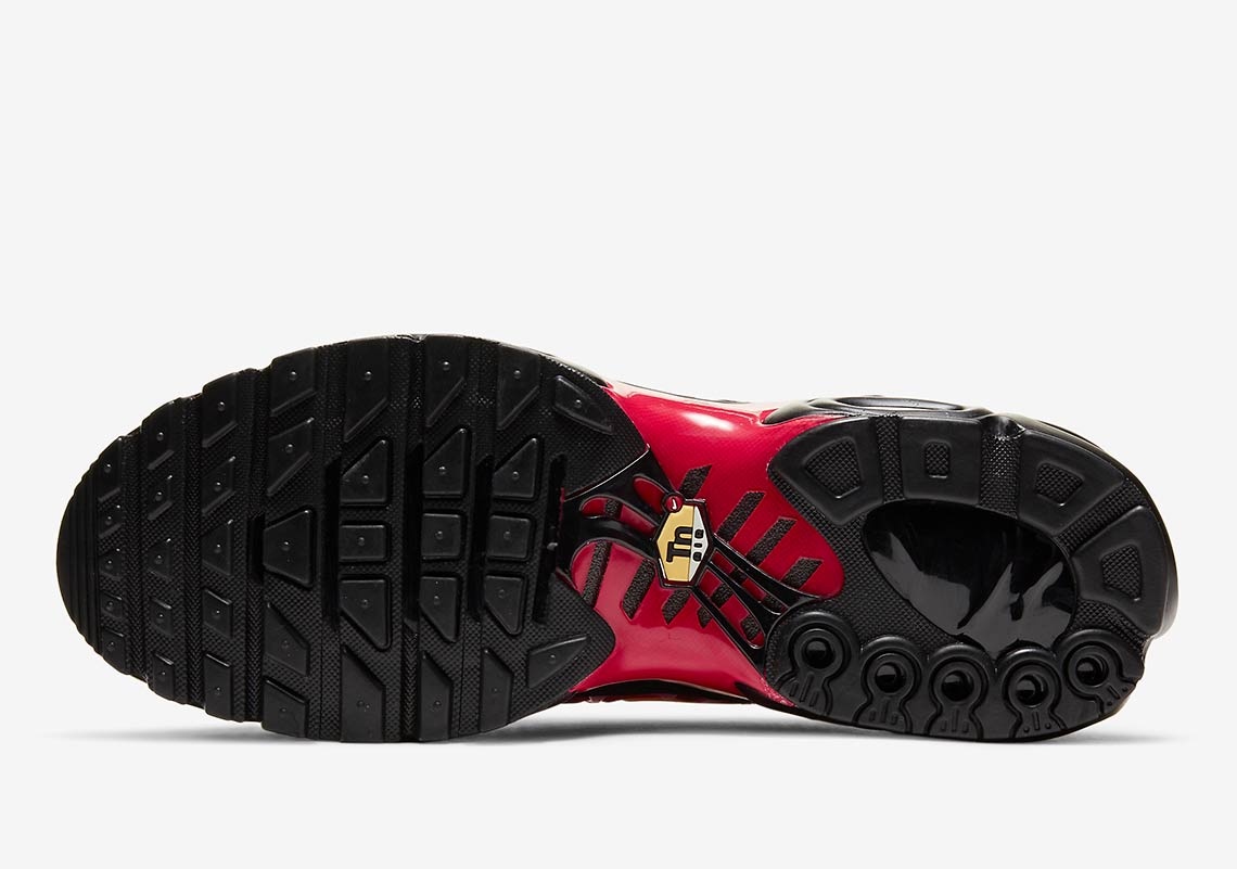 Supreme sneaker nike janoski low khaki red boots shoes outfit 2015 Plus Fire Pink Da1472 600 1