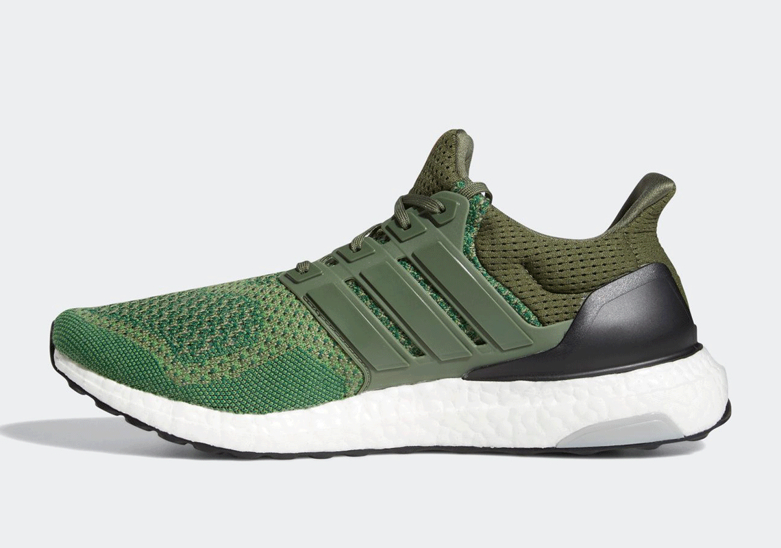 Military on sale green adidas