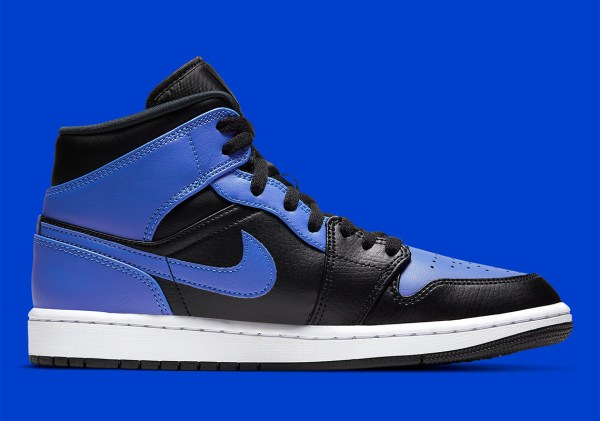 Air Jordan 1 Mid Royal 554724-077 Release Date | SneakerNews.com