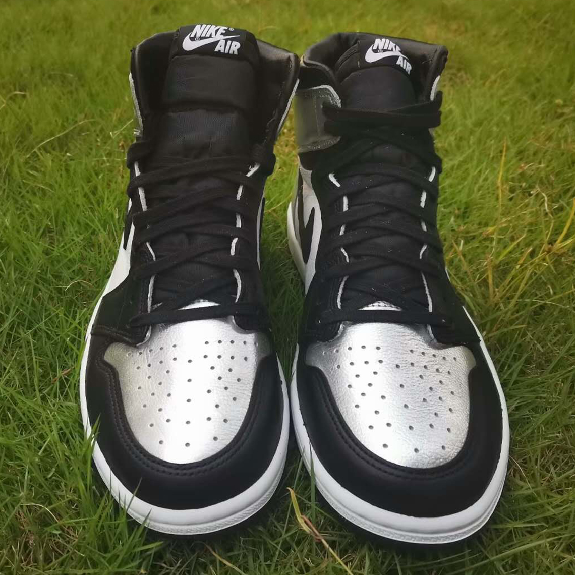 First Look At The Air Jordan 1 Retro High Og Silver Toe Stadium Kicks Sneaker News Feed