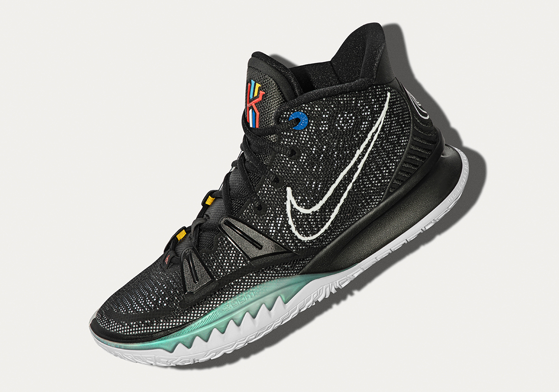 Nike Kyrie 7 Black White 1